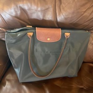 Longchamp Le Pliage charcoal bag